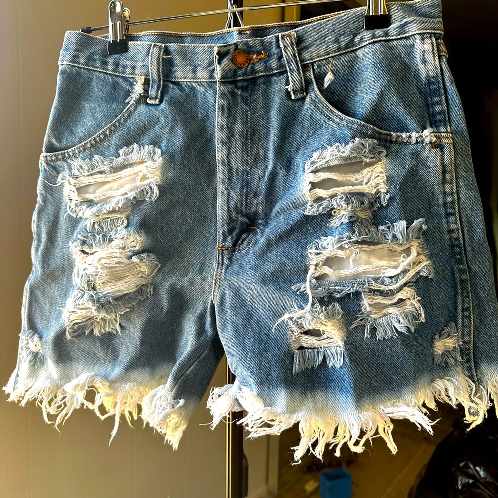 Rustler cut out shorts